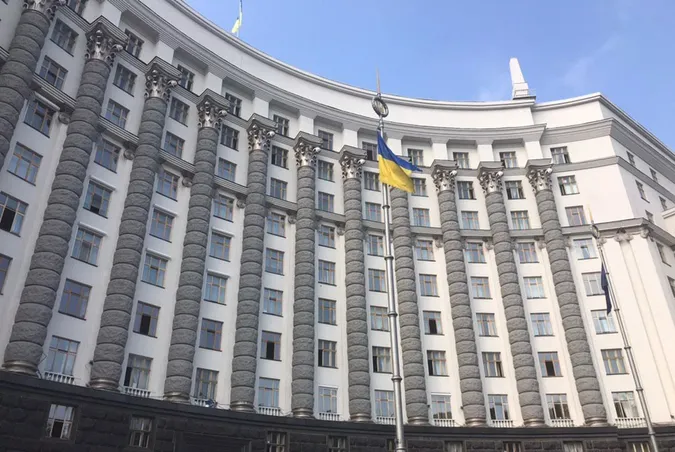 Уряд пропонує примусово вилучати землю для будівництва доріг