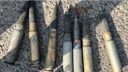 На Волині в бусі волонтера знайшли артснаряди (фото, відео)