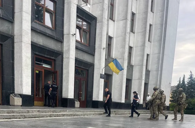 Корупція в ТЦК: у Тернополі «воєнкома» затримали просто під час засідання Ради оборони (фото)