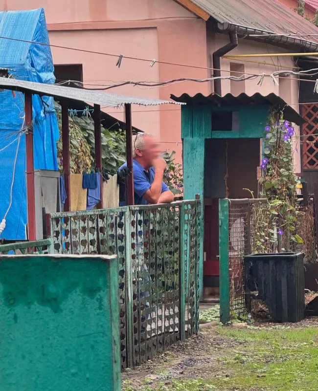 Під Луцьком чоловік розстріляв собаку (фото 18+)