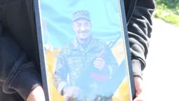 У громаді на Волині попрощалася із Захисником України Володимиром Соняком (фото)