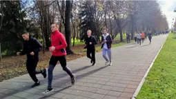 «Не мовчати, а допомагати»: у Луцьку відбувся забіг на підтримку полонених азовців