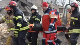 Внаслідок російського ракетного удару по телевежі в Рівному загинули 9 людей (фото)
