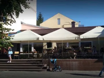 Першу піцерію Луцька закриють