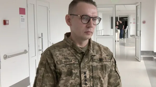 Лікувати не лише тіло, а й душу: у Луцьку організували концерт для військових на реабілітації (фото, відео)