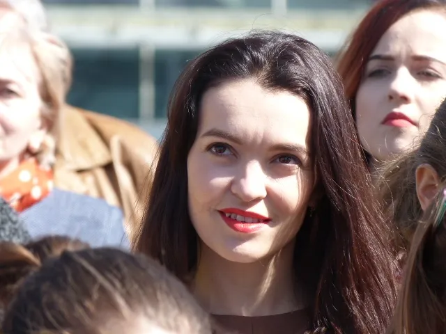Зі смайликів, дерева та CD-дисків: у центрі Луцька – виставка писанок (Фото)