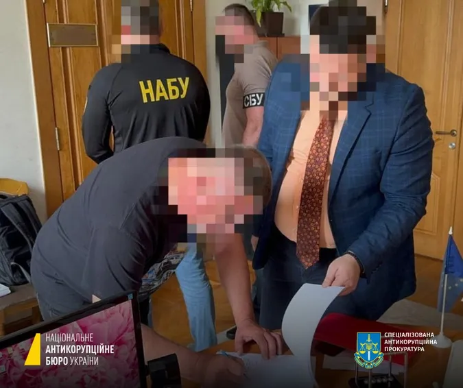 Заступника голови Рівненської облради викрили на хабарі у пів мільйона гривень (фото)