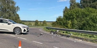 Біля Ковеля – страшна аварія: позашляховик покалічив мотоцикліста насмерть (відео)