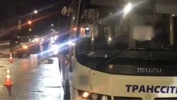 У Луцьку на Ковельській легковик врізався у маршрутку (фото)