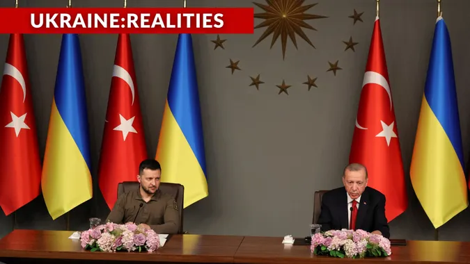 Zelensky arrived in Turkey
