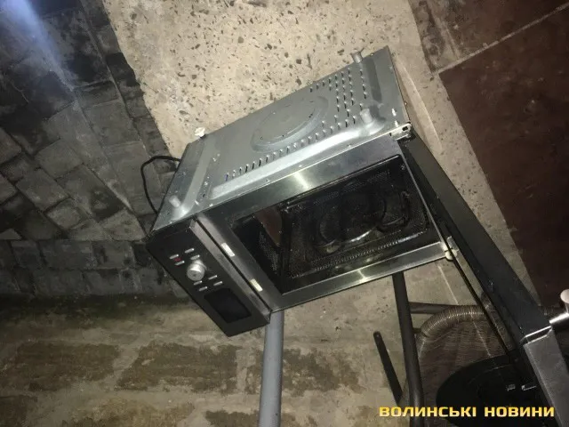 Лампи стріляли, котел шкварчав: на Вересневому в будинках погоріла техніка (фото)