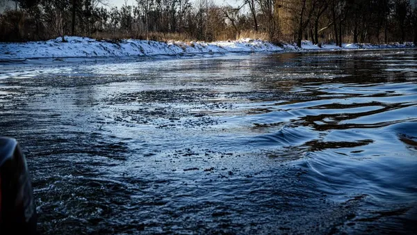 Ймовірно, потонув: у Луцьку продовжують шукати юнака у Стиру (фото)