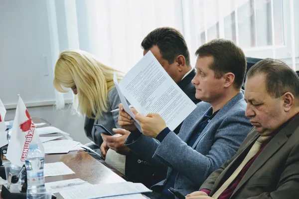 Кава зі сміттям: чим запам'яталося 18 засідання Луцької мерії