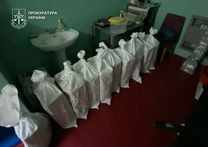 На Волині викрили схему продажу харчових добавок із вмістом наркотиків на 430 мільйонів гривень (фото)