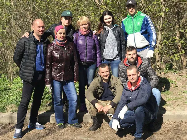 Біля центрального парку Луцька зібрали близько 5 тонн сміття (фото)