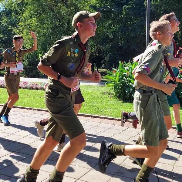 Луцькі пластуни взяли участь у забігу на підтримку поранених військових (фото)