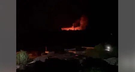 В окупованому Алчевську – вибухи: ймовірно, горить ворожий склад боєприпасів