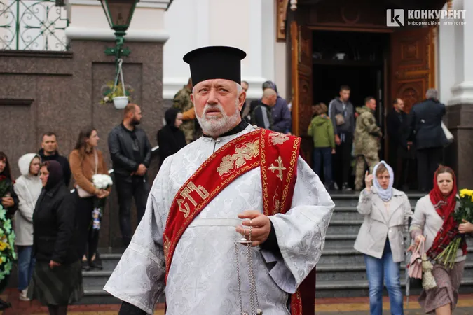 У Луцьку попрощалися із загиблими захисниками Ігорем Бохонюком і Романом Волошкіним (відео)
