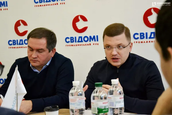 70 % лучан підтримують реконструкцію Театрального майдану (опитування)
