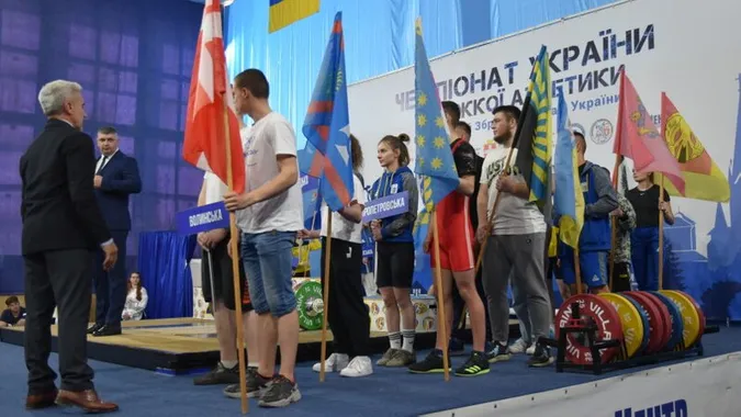 У Луцьку стартував чемпіонат України з важкої атлетики