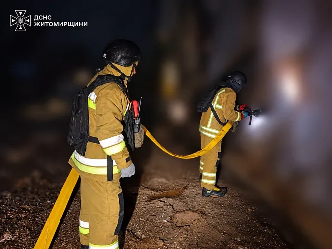 На Житомирщині ворог вдарив дронами по залізниці та енергооб’єктах (фото)