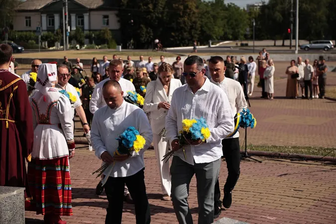 У Луцьку відбулися урочистості до 30-го Дня Конституції України (фото)