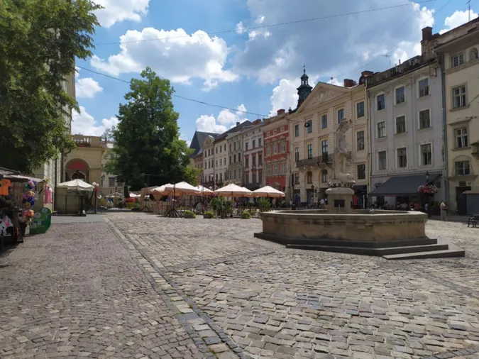 Який вигляд має Львів без туристів (ФОТО)
