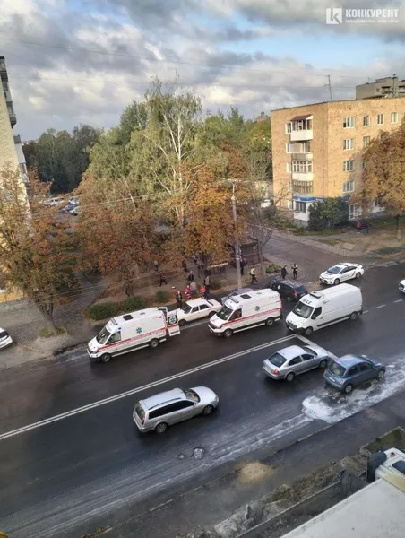На Відродження у Луцьку – подвійна аварія, є постраждалі (фото)