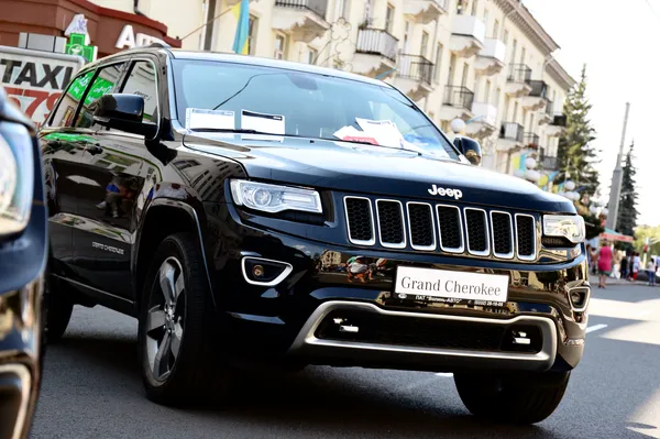 BMW, Volvo, Jeep: у Луцьку проходить автовиставка (фото)
