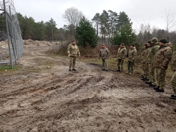 На Волині прикордонники показали колегам, як облаштовувати кордон (фото)