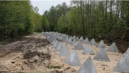 На Волинь приїхав прем'єр-міністр Денис Шмигаль – перевіряв будівництво фортифікаційних споруд (фото)