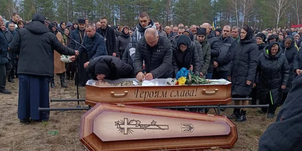 На Волині попрощалися з полеглим воїном Анатолієм Горайчуком (фото)
