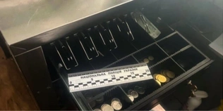 У Рівному чоловік «обніс» їдальню, викравши кавомашину й готівку (фото)