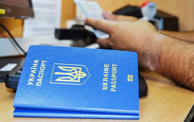 Сім євро за в'їзд в ЄС: як це працюватиме (деталі)