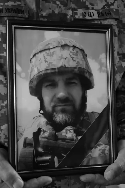 У Луцьку попрощалися із загиблим воїном Русланом Собуцьким (фото, відео)