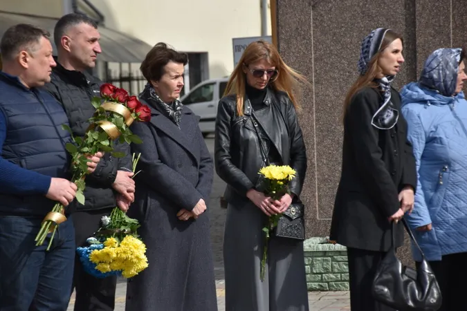 У Луцьку попрощалися з загиблим на Запоріжжі воїном Дмитром Гуцаленком