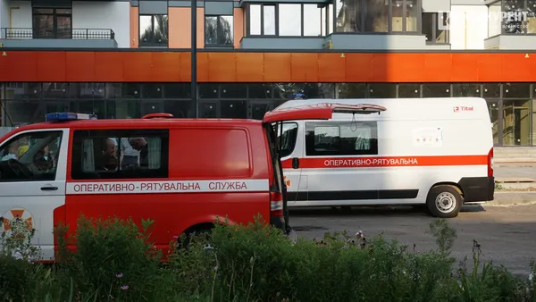 У Луцьку – пожежа на Привокзальному: горить багатоповерхівка (фото, відео, оновлено)