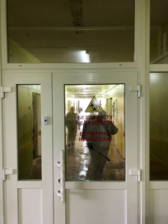 Підступний, мінливий і химерний: волинський лікар розповів про коронавірус (фото)