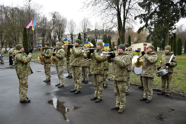 У Луцьку новобранці-прикордонники склали присягу на вірність Україні (фото)