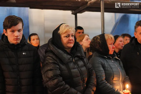 «Був доброю душею»: у  Луцьку попрощалися із воїном Юрієм Сапожником (фото, відео)