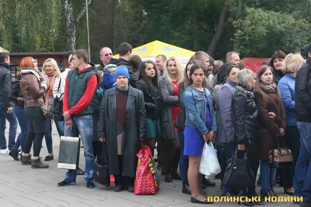 На луцькому «Фестивалі національної кухні» смакували борщ та вареники (фото)