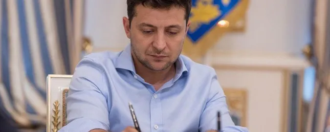 Виборчий кодекс, бурштин: Зеленський підписав низку законів