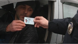 Купив через Інтернет: на Волині патрульні спіймали горе-водія з «липовими» правами (фото)