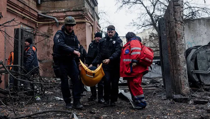 Росія завдала ракетного удару по Харкову: є постраждалі (фото)