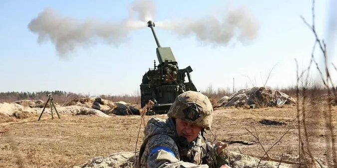 Близько 902 010 окупантів, 10 403 танки, 24 944 артсистеми: втрати ворога на 22 березня