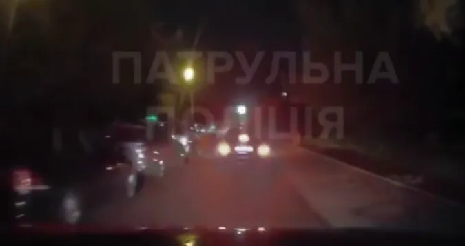 У Луцьку вночі ловили п'яного на Audi (відео)