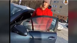 Не «ялинкою», а вздовж: на ЛПЗ штрафували водіїв, які не вміють паркуватися (відео)
