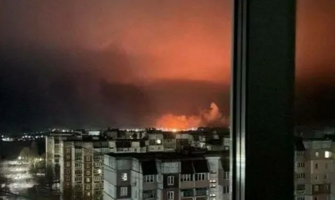 Російські загарбники завдали ракетного удару по Житомиру (відео)