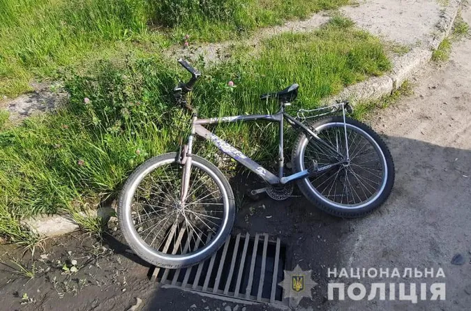 У Луцьку Opel наїхав на велосипедиста (фото)