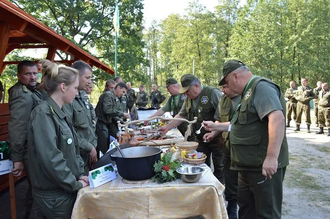 На Волині відбулися змагання з лісового багатоборства (фото)